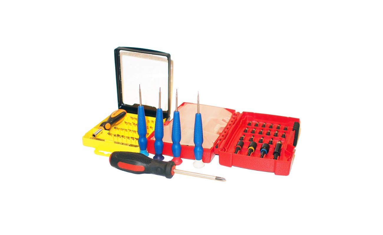 What Screwdriver Do I Need To Build A Computer