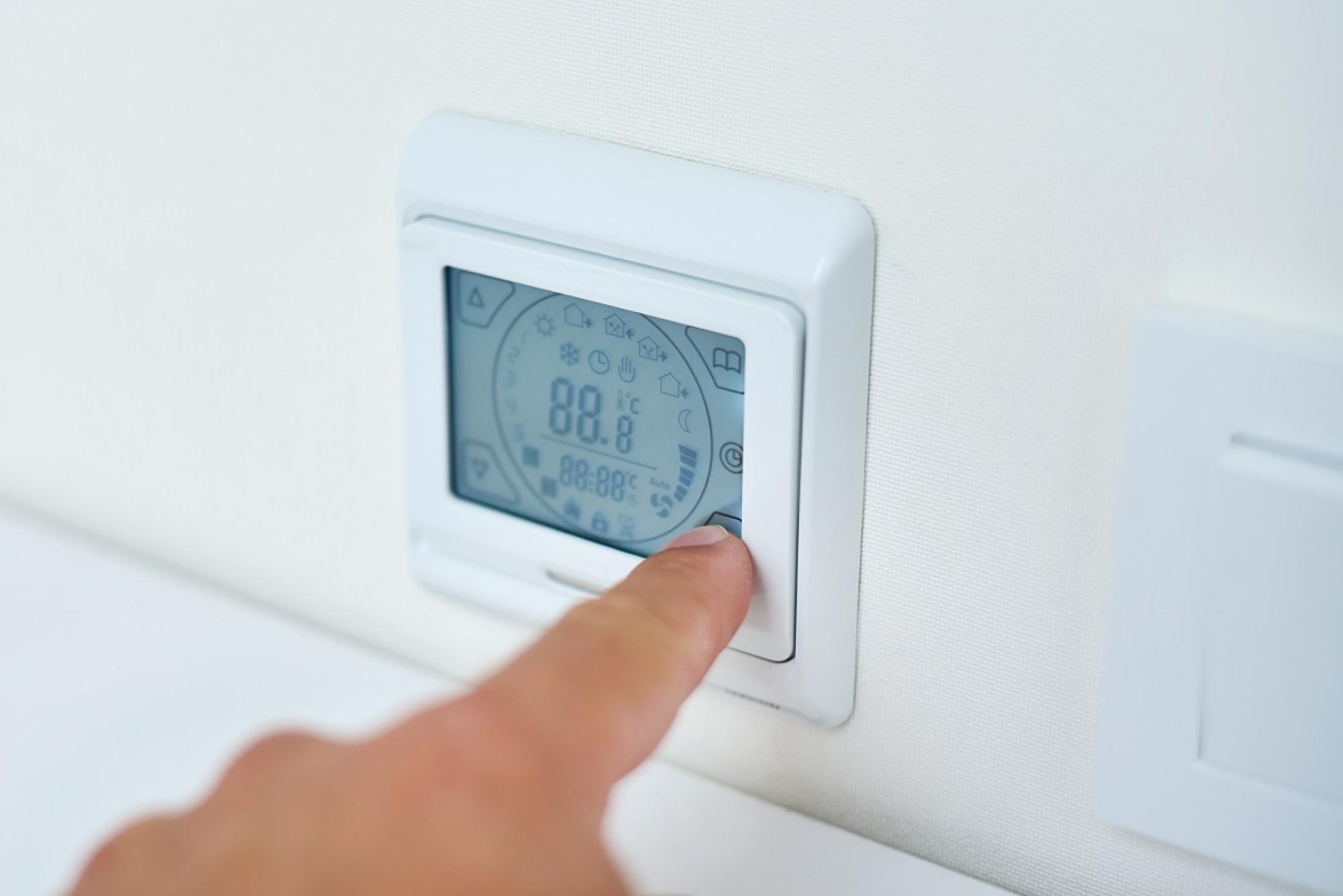 What Temperature To Set Thermostat When Away In Winter