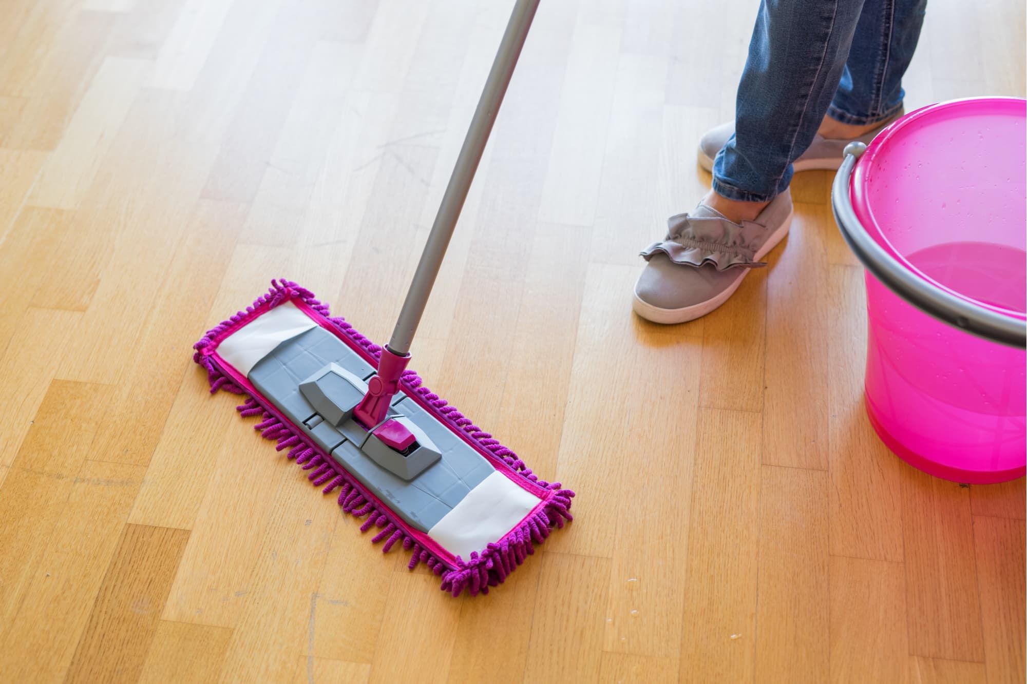 What To Mop Floors With To Get Rid Of Ants