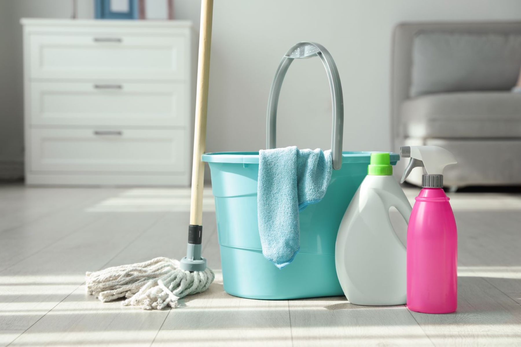 What To Put In Mop Water To Make House Smell Good