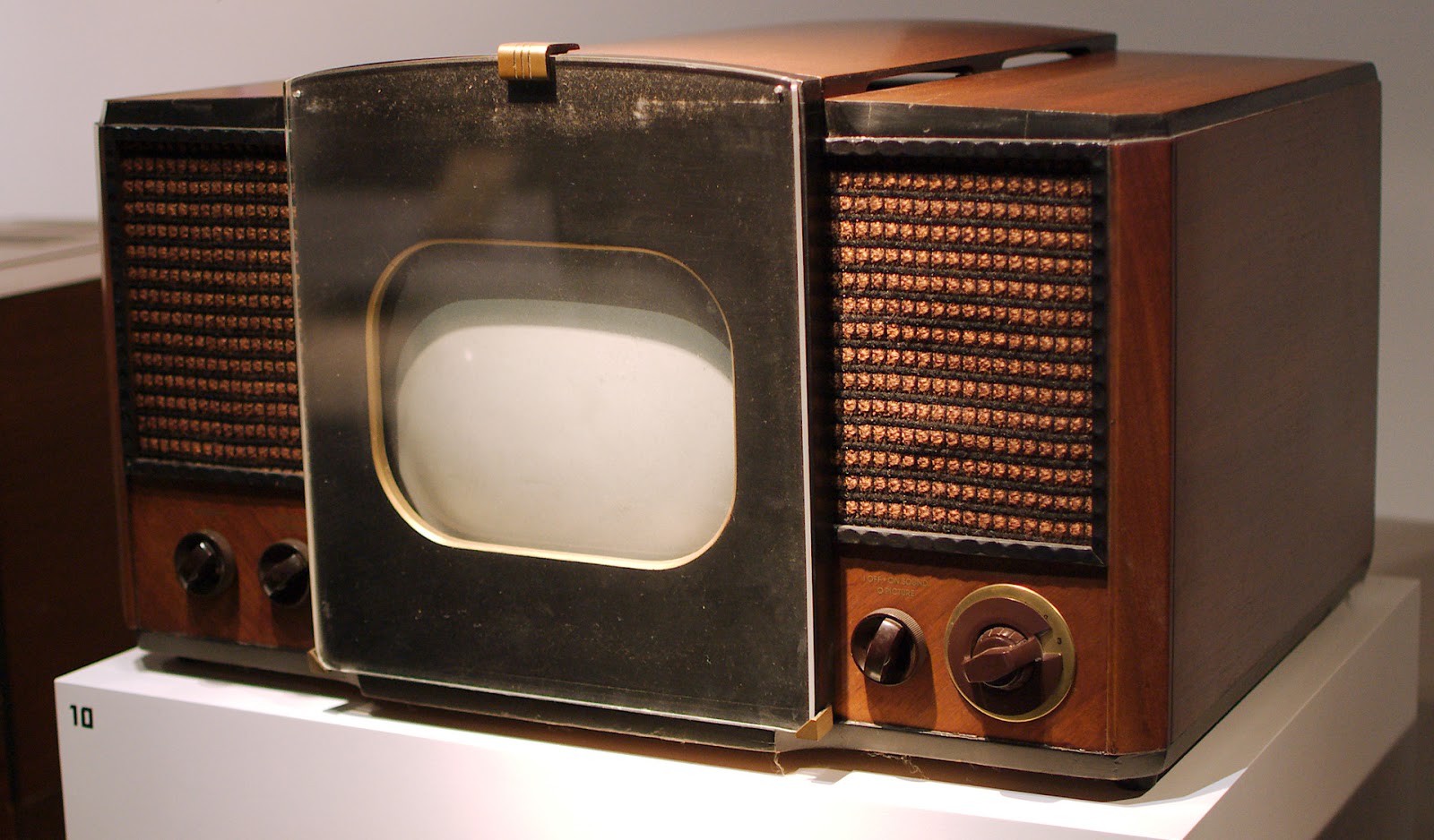 When Did The First Television Come Out
