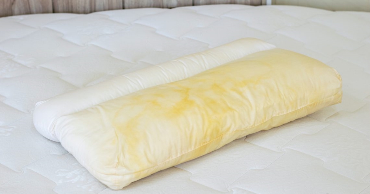 Why Do Mattress Toppers Turn Yellow