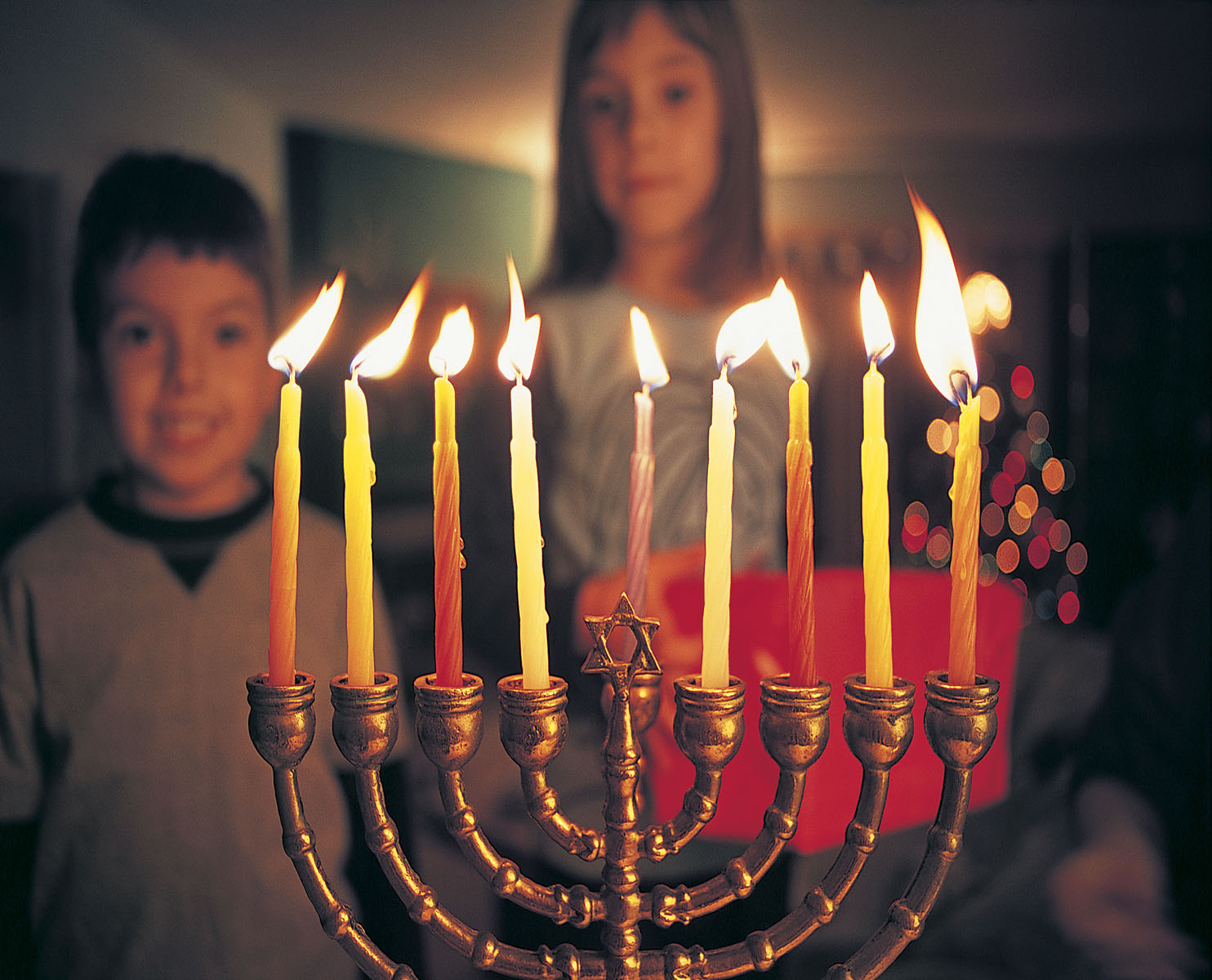 Why Does A Menorah Have 9 Candles