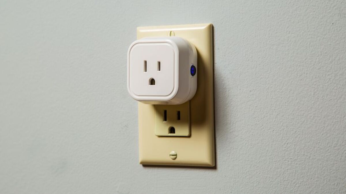 Why Does My Smart Plug Keep Turning Off