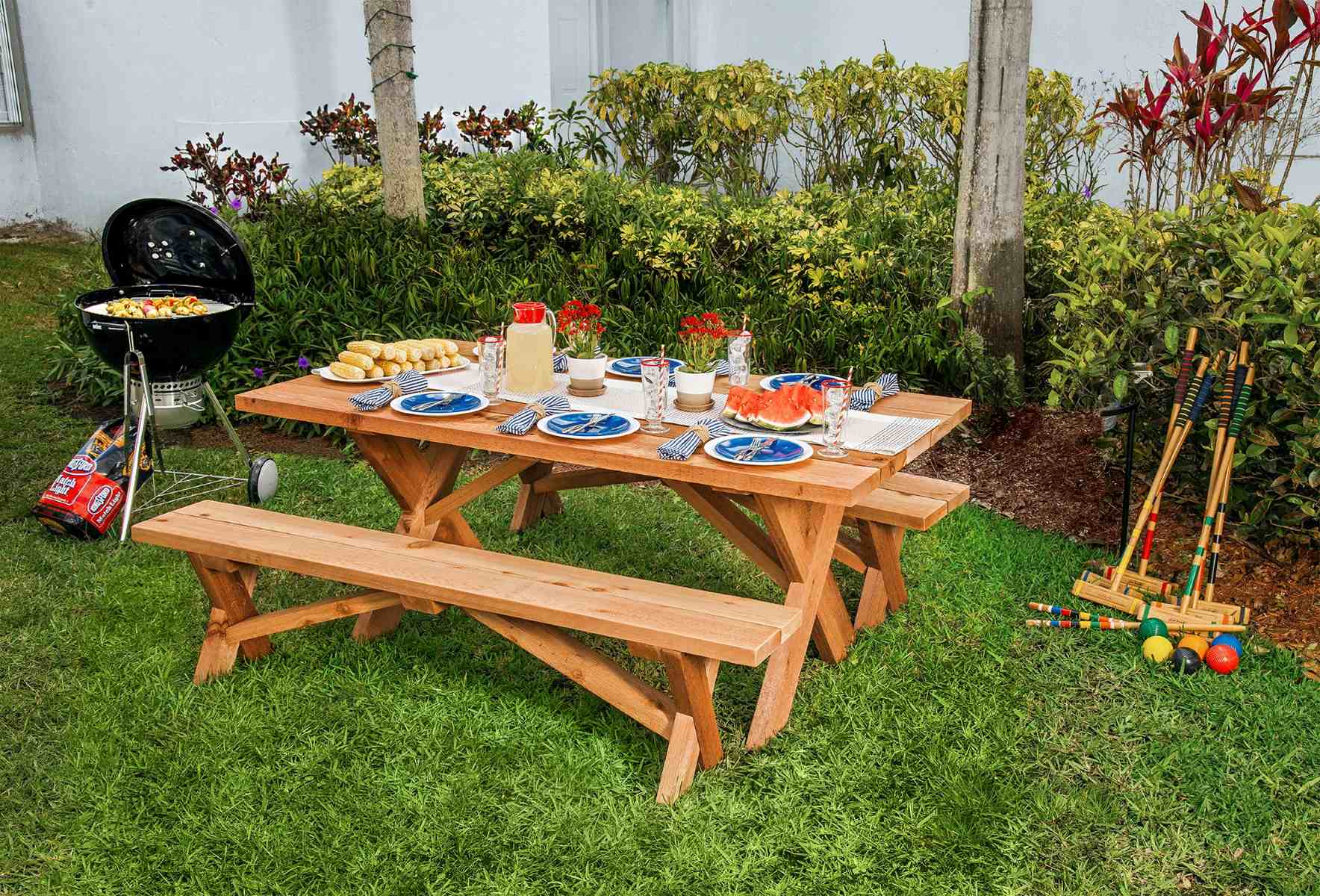 10 Best Wooden Picnic Tables For Outdoors For 2024