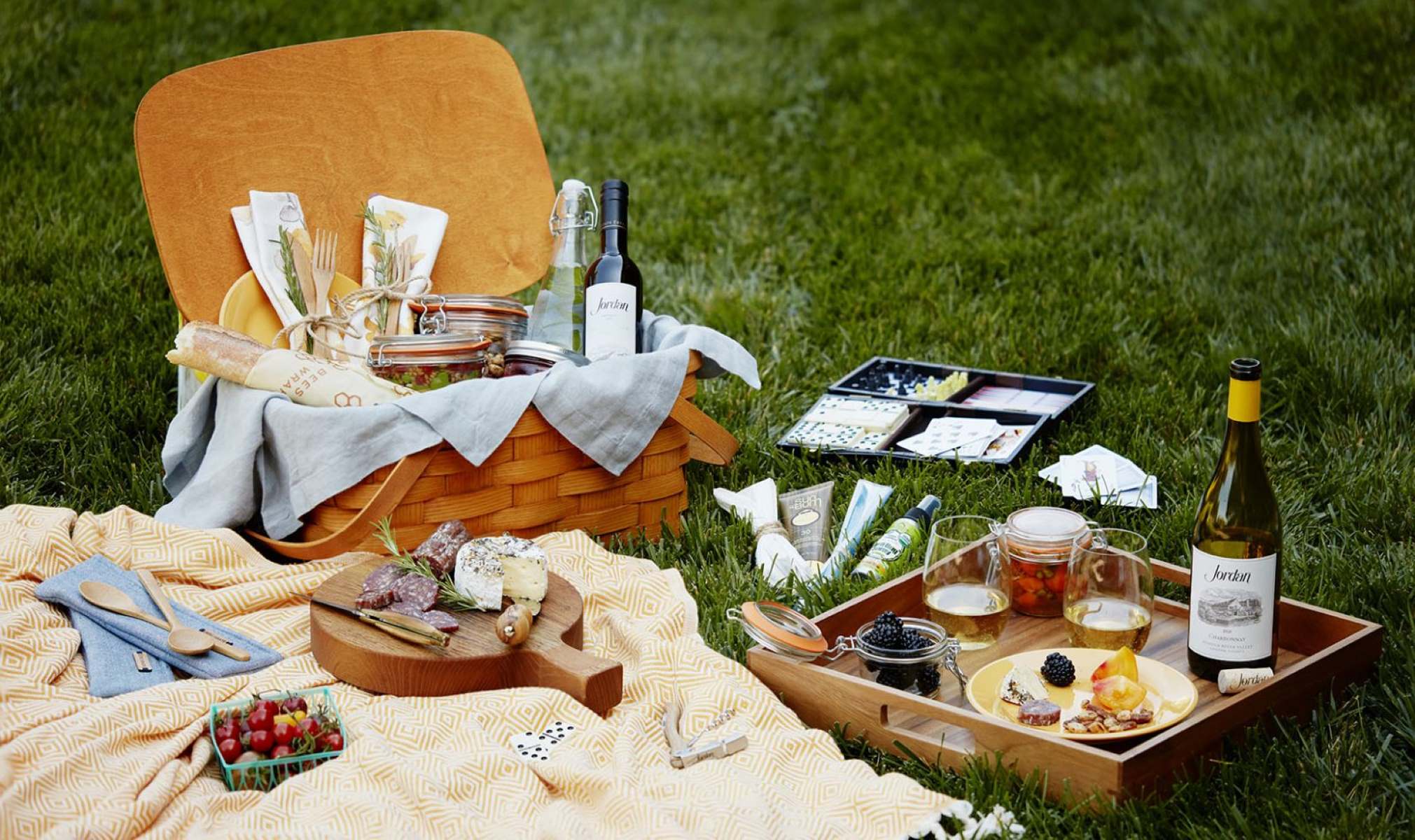 15 Amazing Wine And Cheese Picnic Basket For 2024