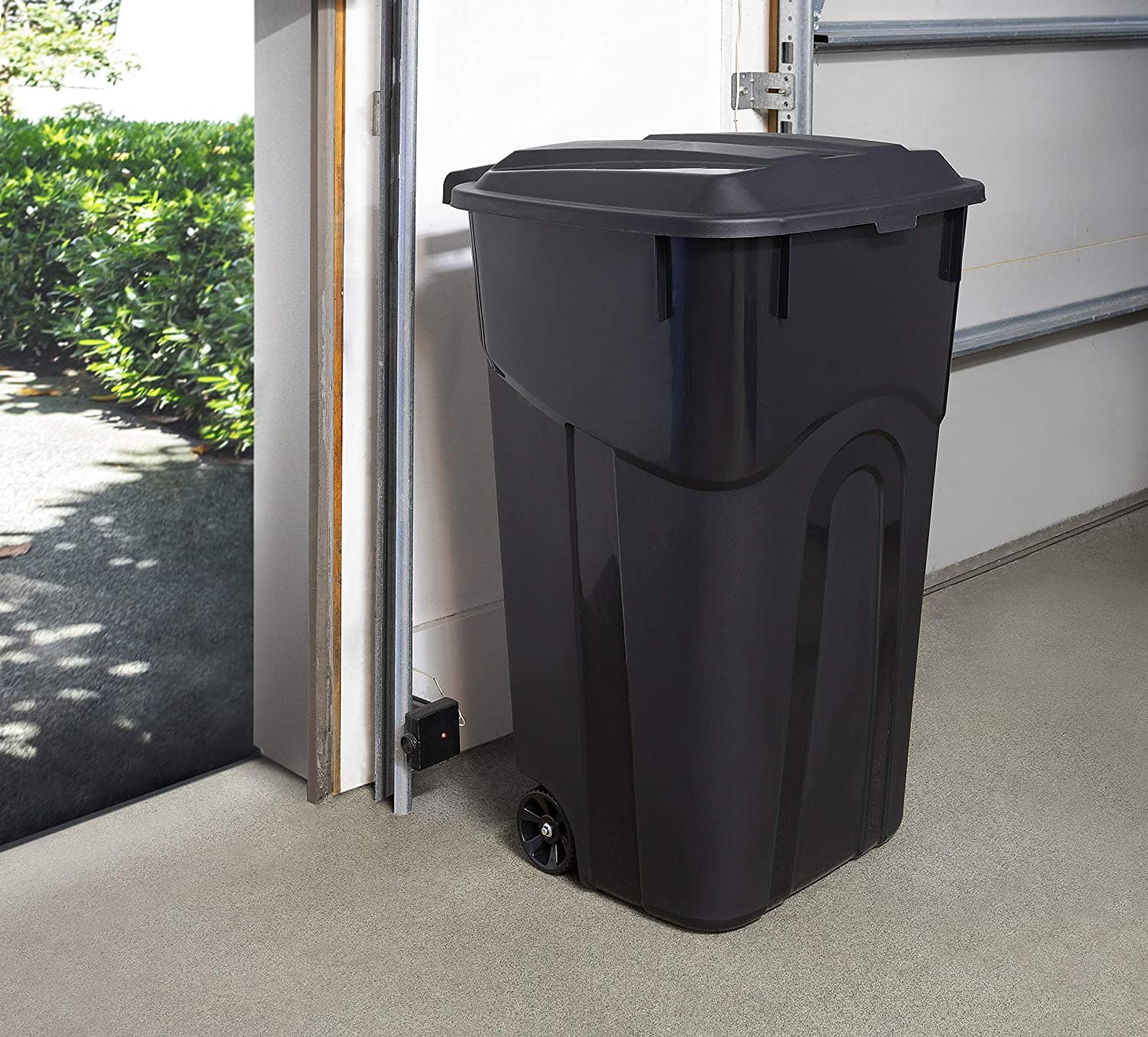 How Big Is A 32 Gallon Trash Can 1705070518 