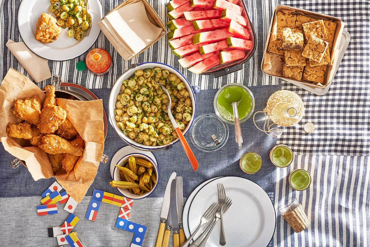 How Can You Keep Picnic Foods Safe To Eat?
