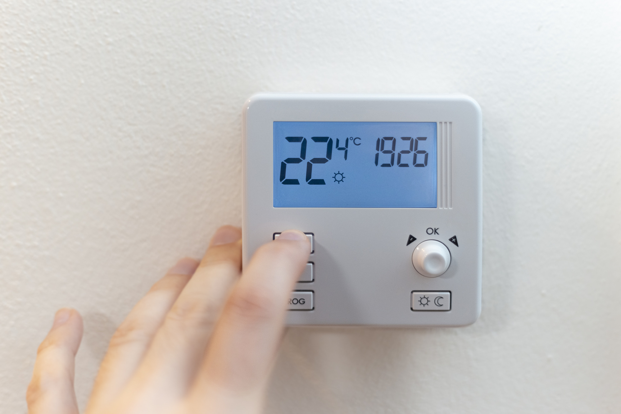 How Do I Change My Thermostat From Celsius To Fahrenheit