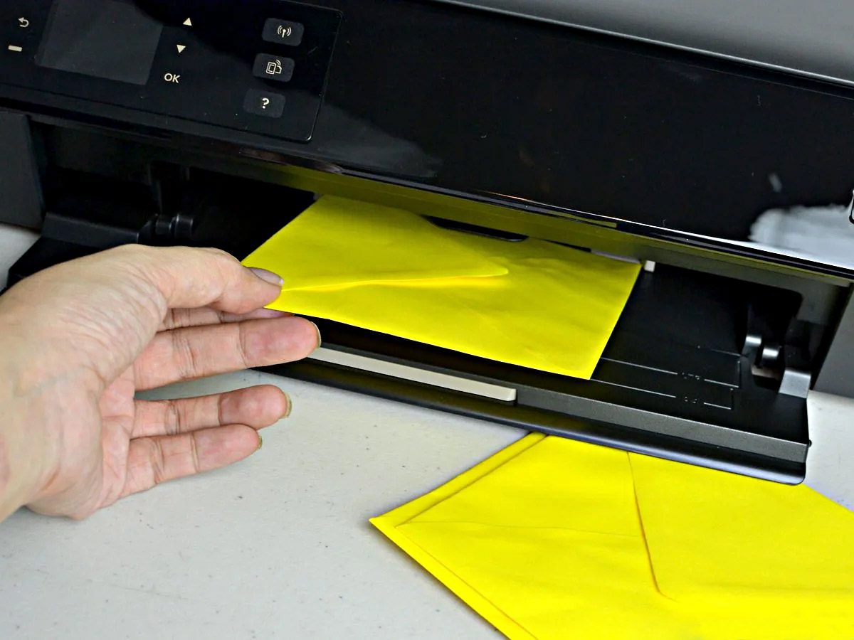 How Do I Print Envelopes On My HP Printer