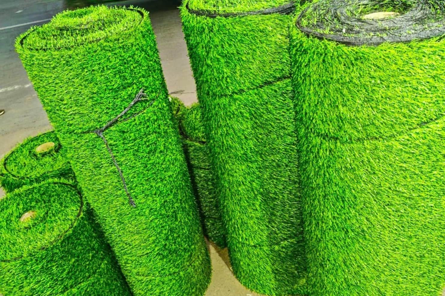 How Heavy Is A Roll Of Artificial Grass