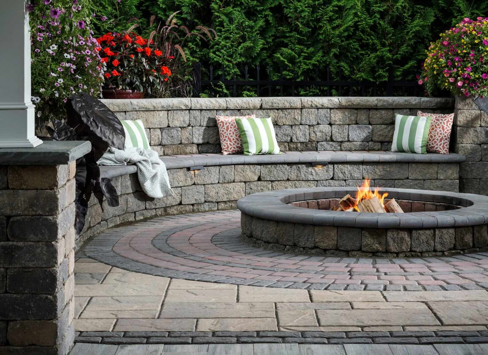 How Large Should A Fire Pit Area Be