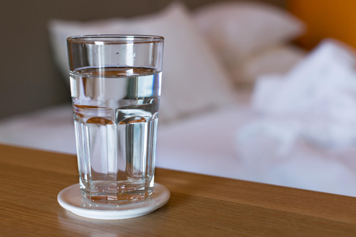 How many cups is a glass of water? - Quora