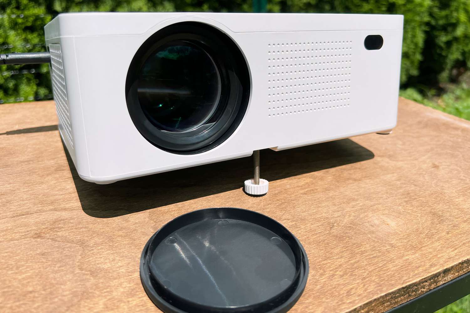How Many Lumens Is Good For Outdoor Projector