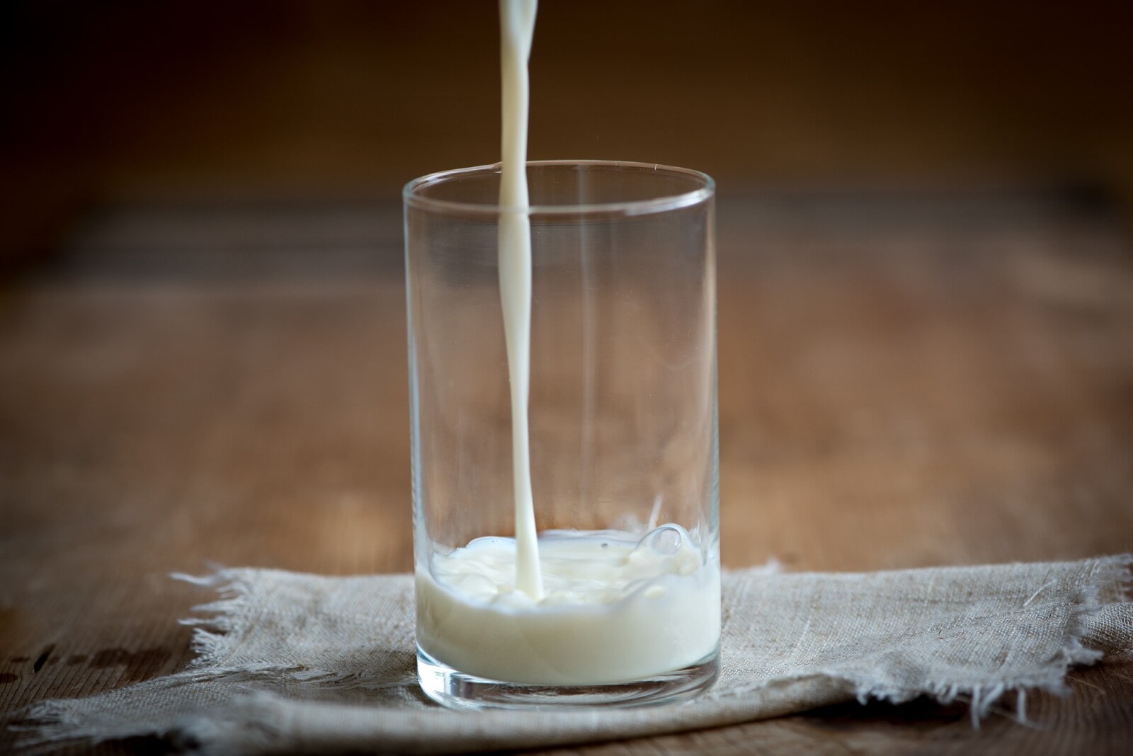 How Much Vitamin D In A Glass Of Milk
