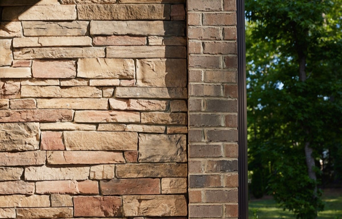 How To Apply Stone Veneer Over Brick