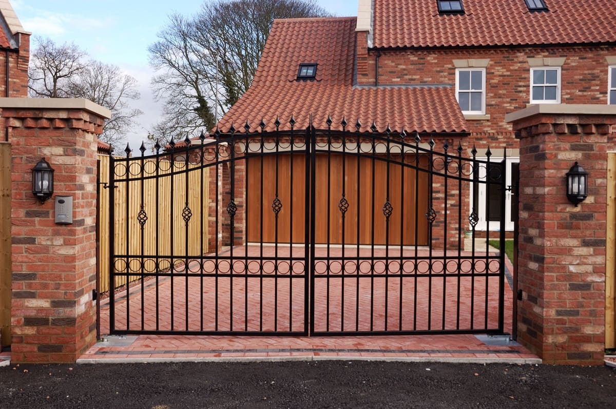 How To Attach A Metal Gate To A Brick Wall