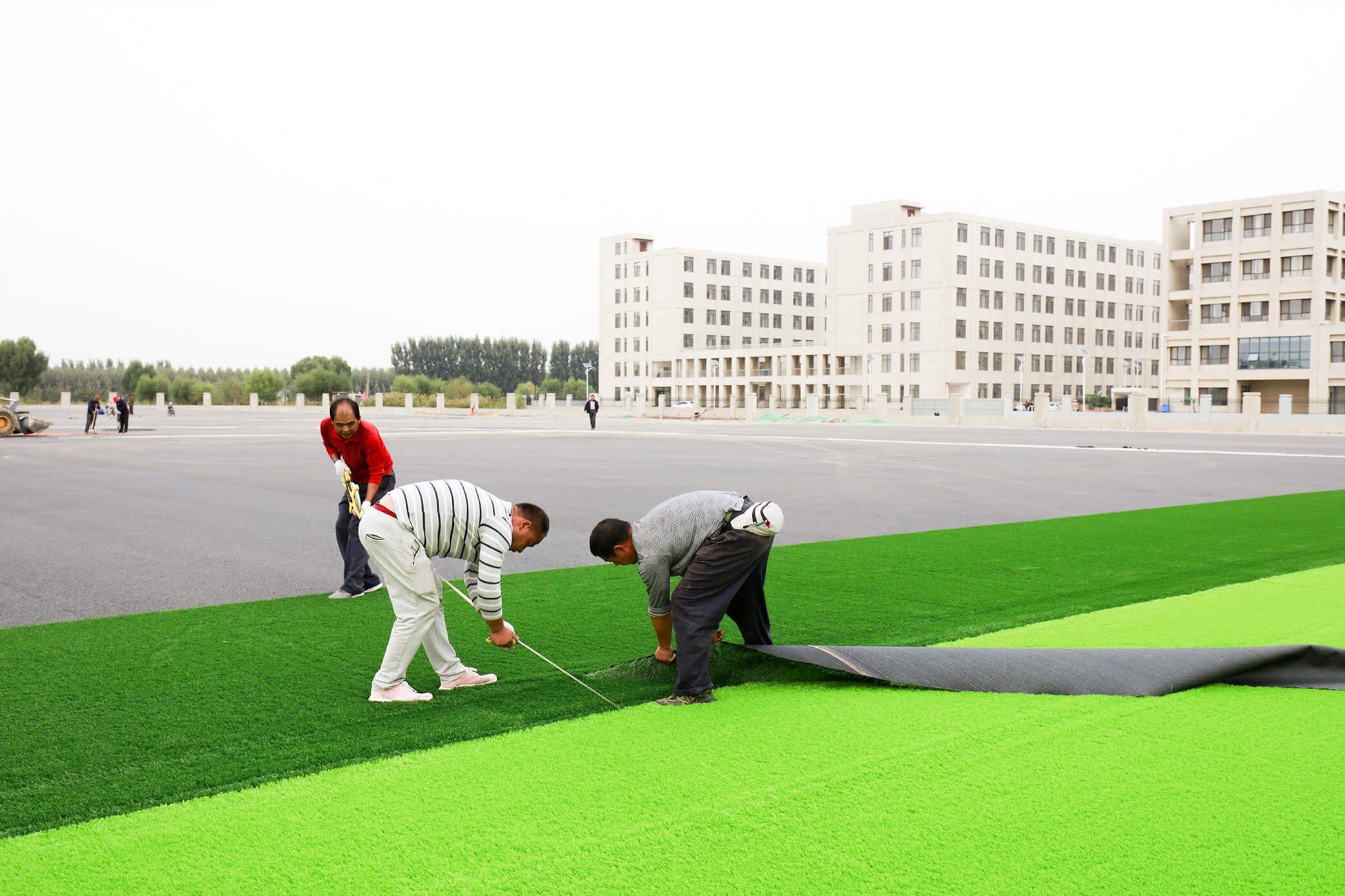 How To Attach Fake Grass To Concrete