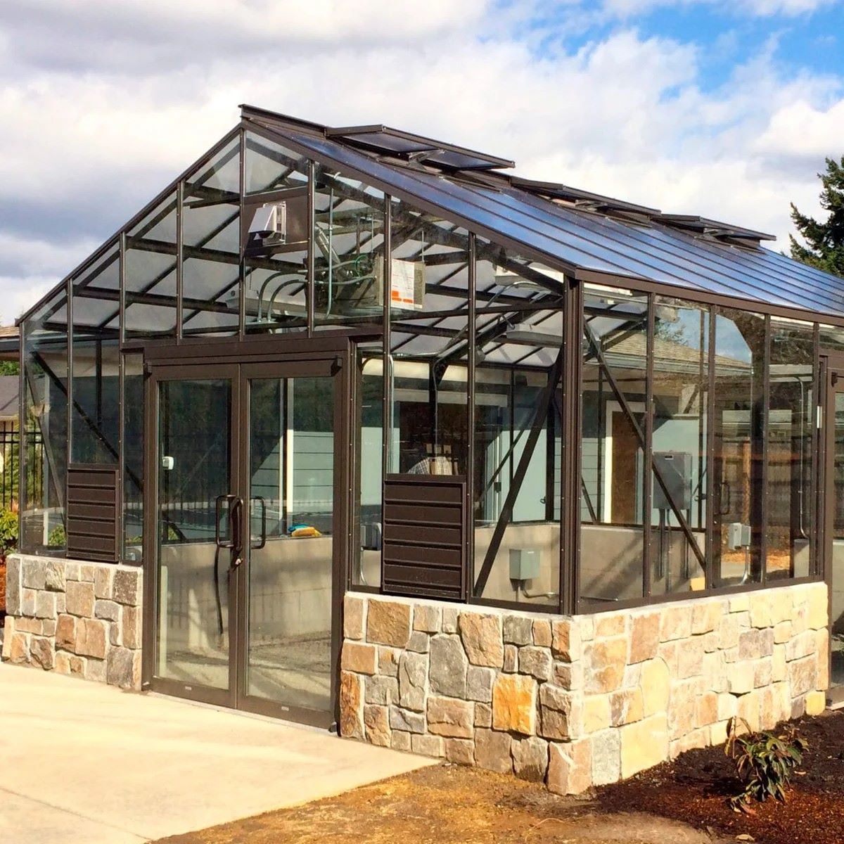 How To Build A Greenhouse With Glass