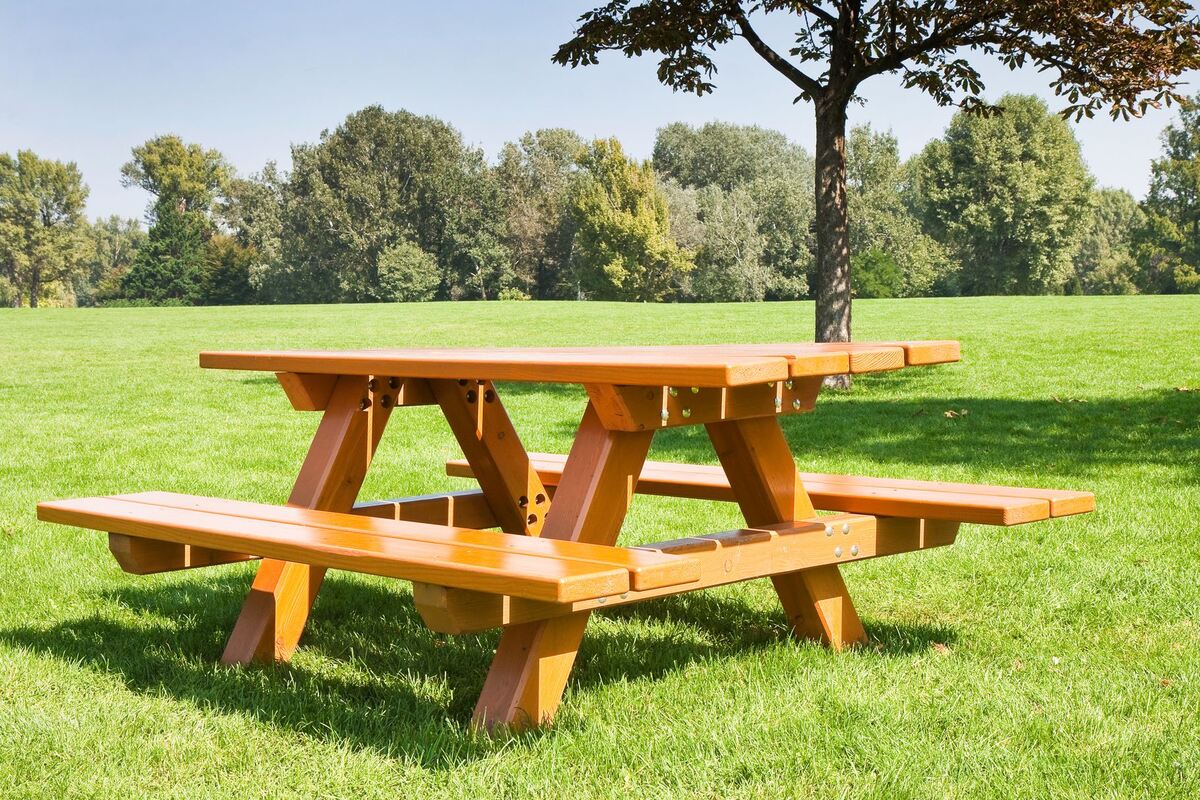 How To Build A Wooden Picnic Table