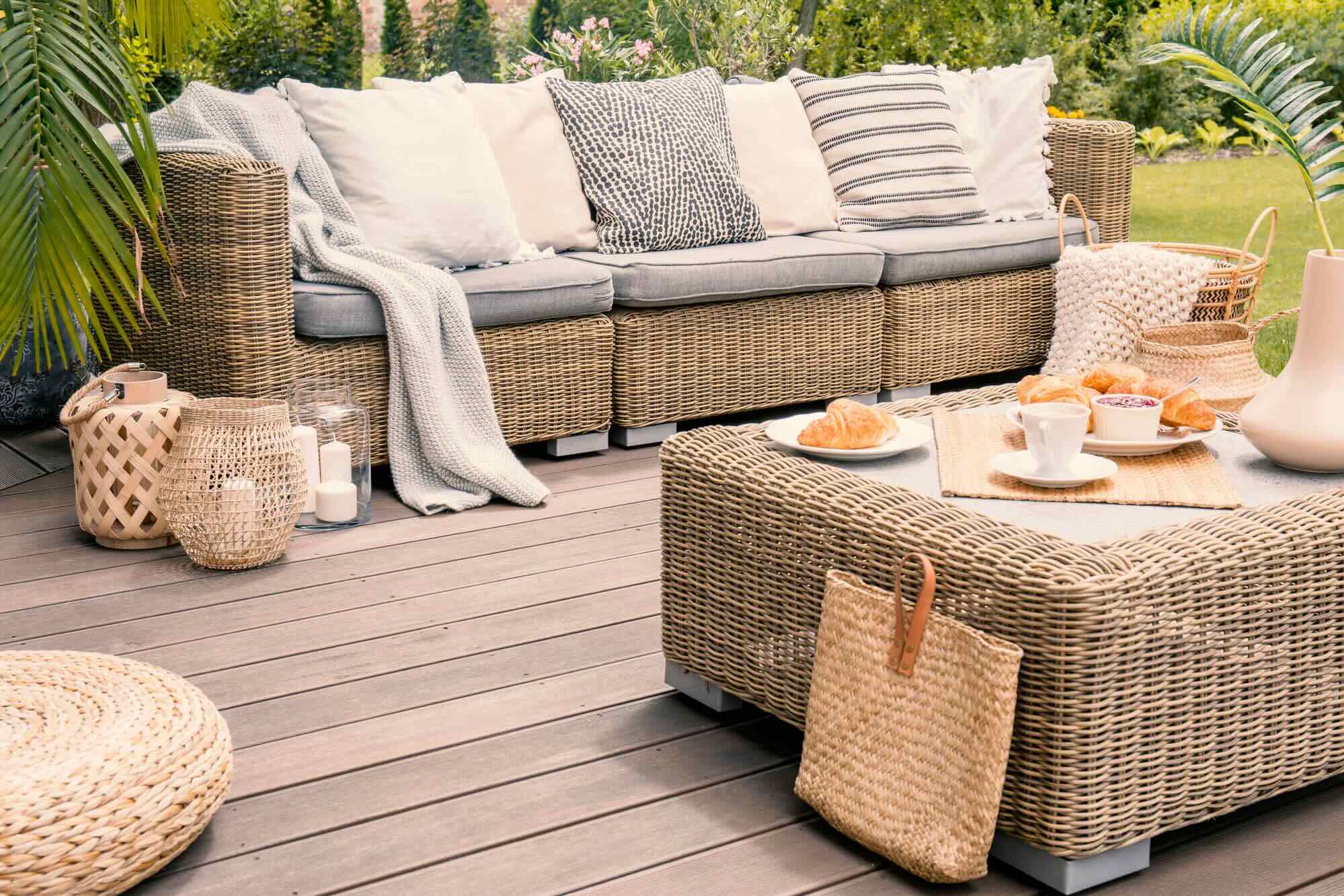 How To Build Outdoor Wicker Furniture