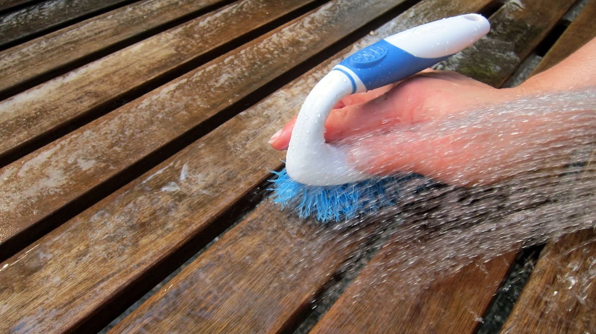 How To Clean A Teak Outdoor Table