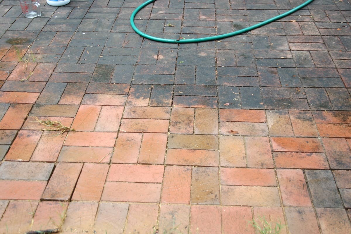 How To Clean Algae Off A Brick Patio