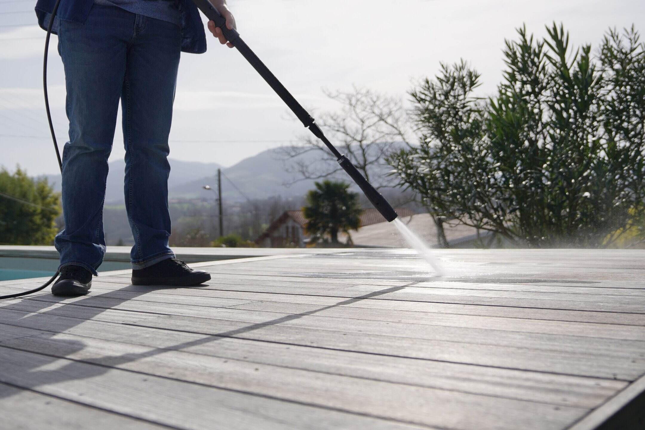 How To Clean Composite Decking 1704352569 