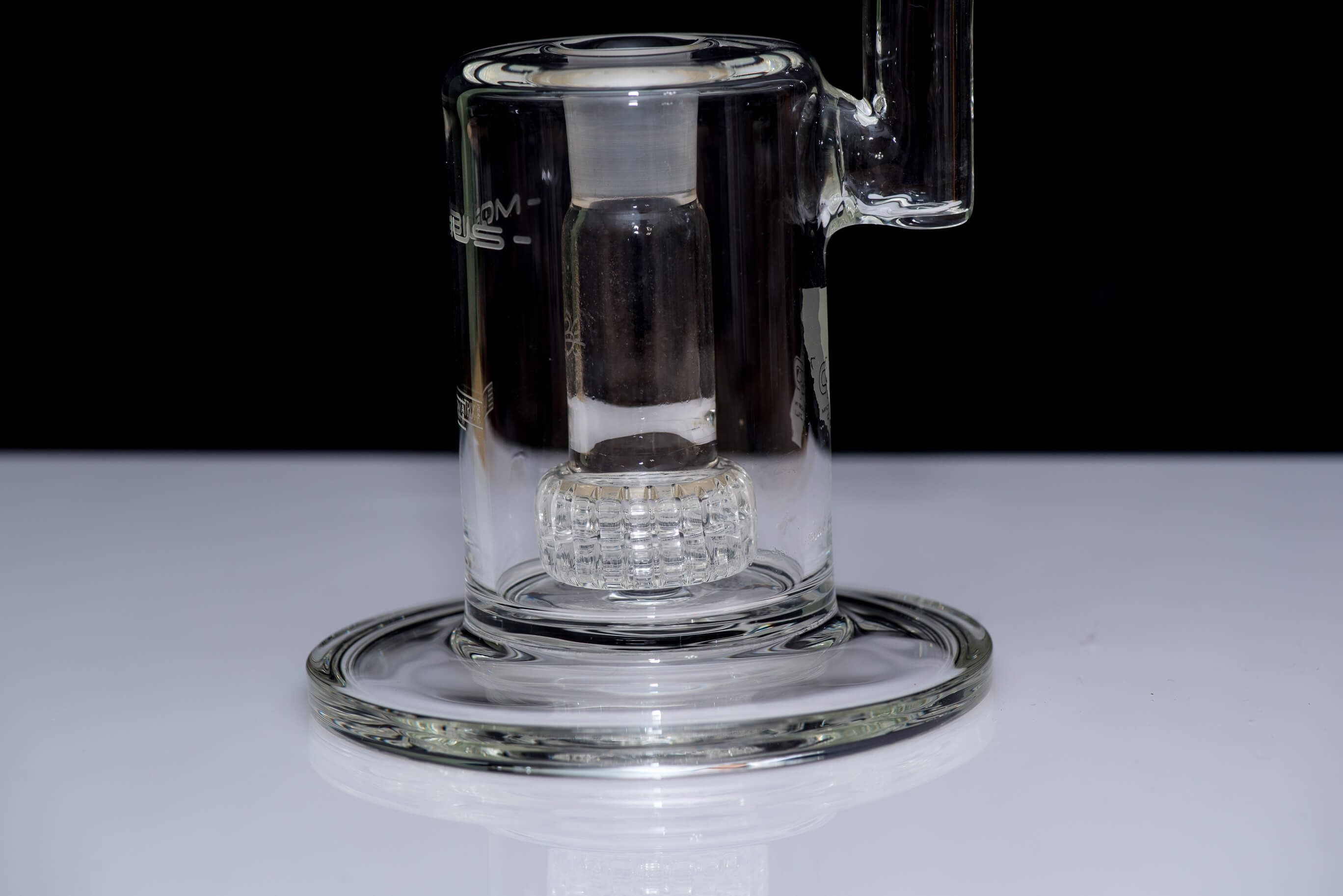 How To Clean Glass Bongs