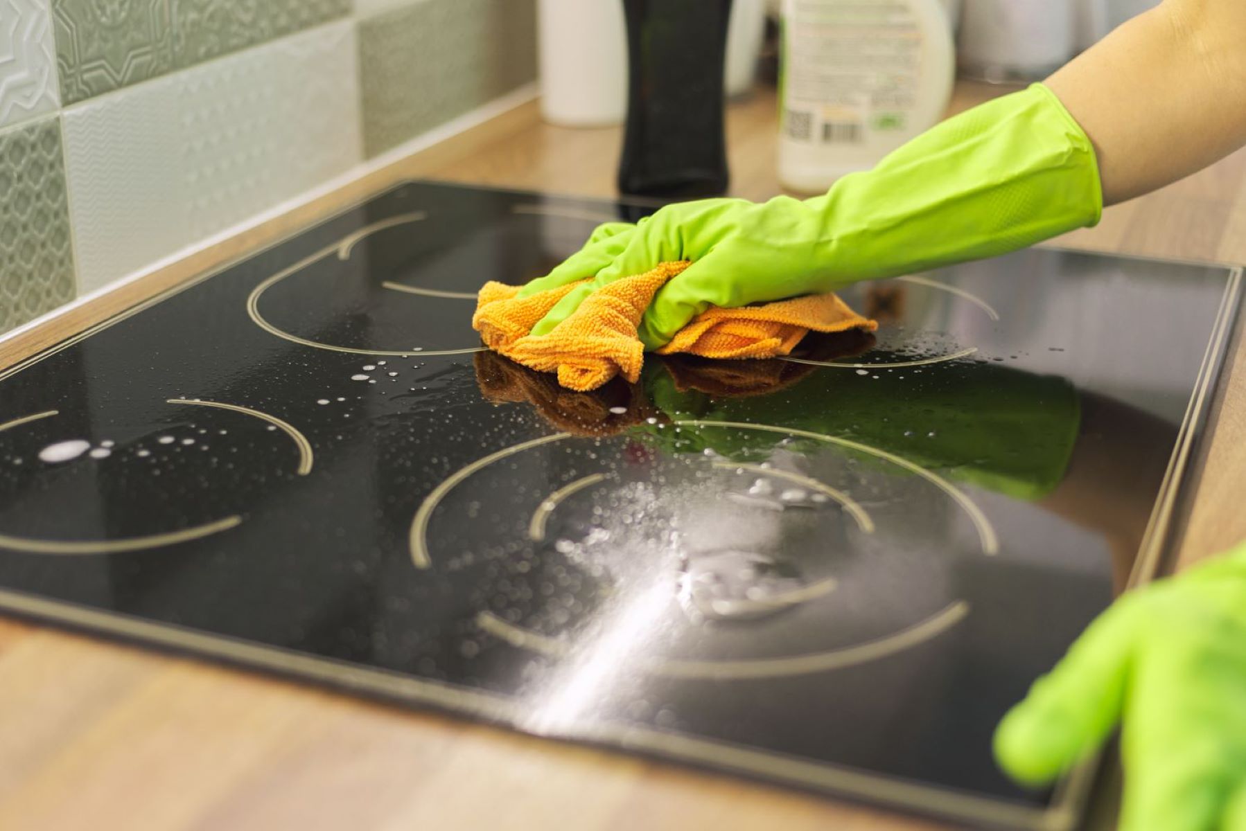 How To Clean Glass Stovetop