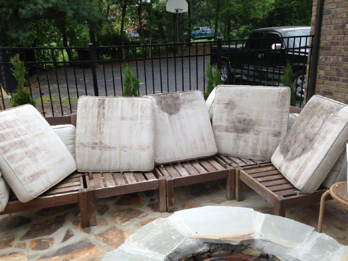 How To Clean Mold And Mildew Off Outdoor Furniture