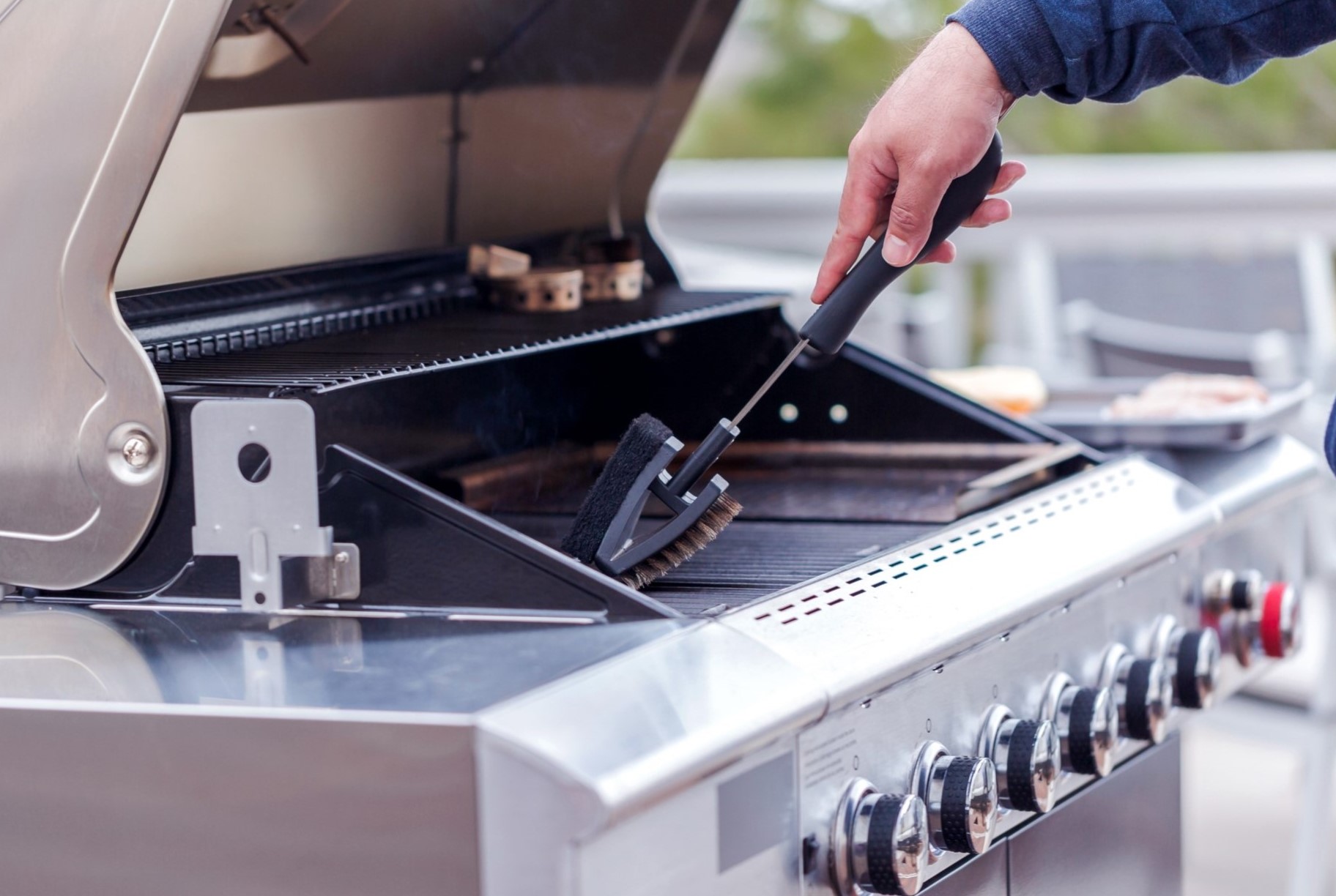 How To Clean Stainless Steel Outdoor Grill