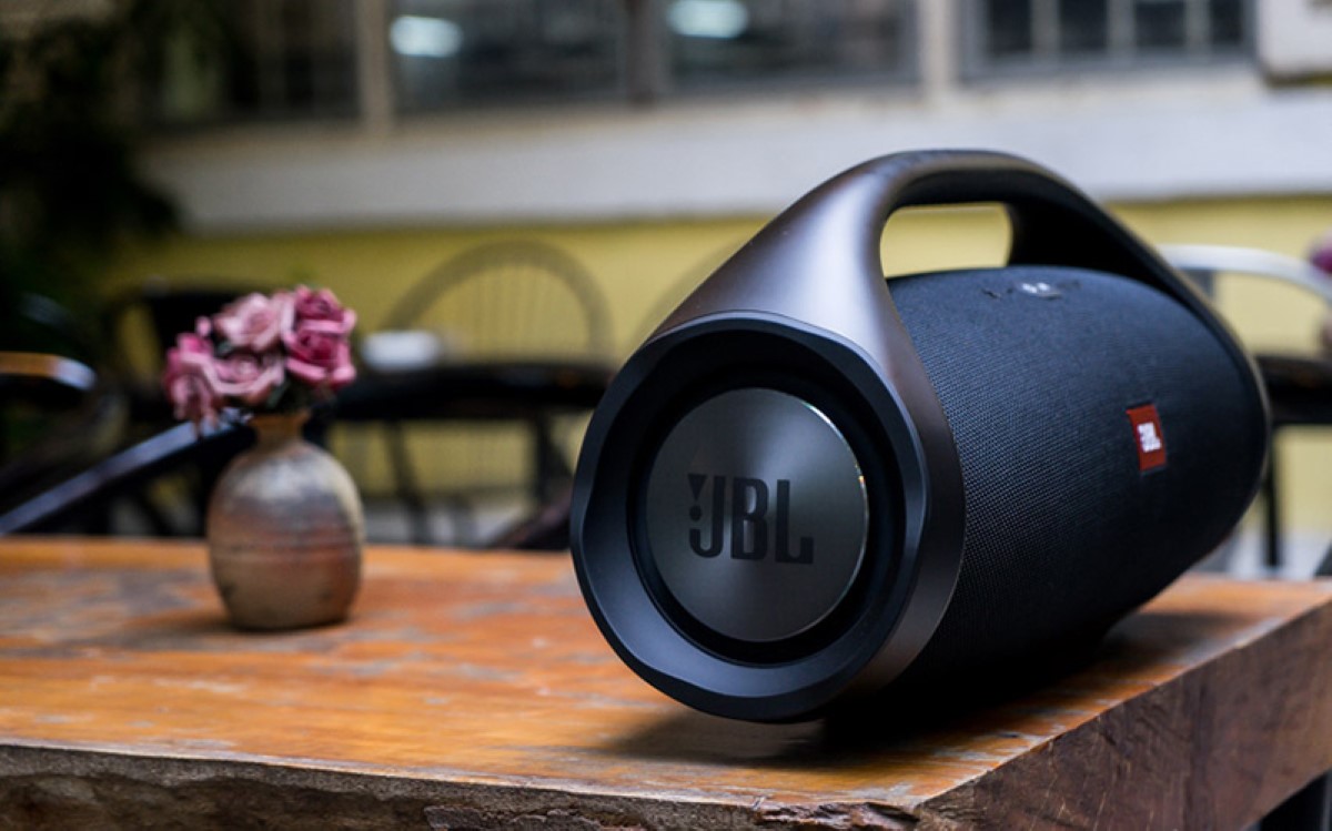 Connect to hot sale jbl boombox