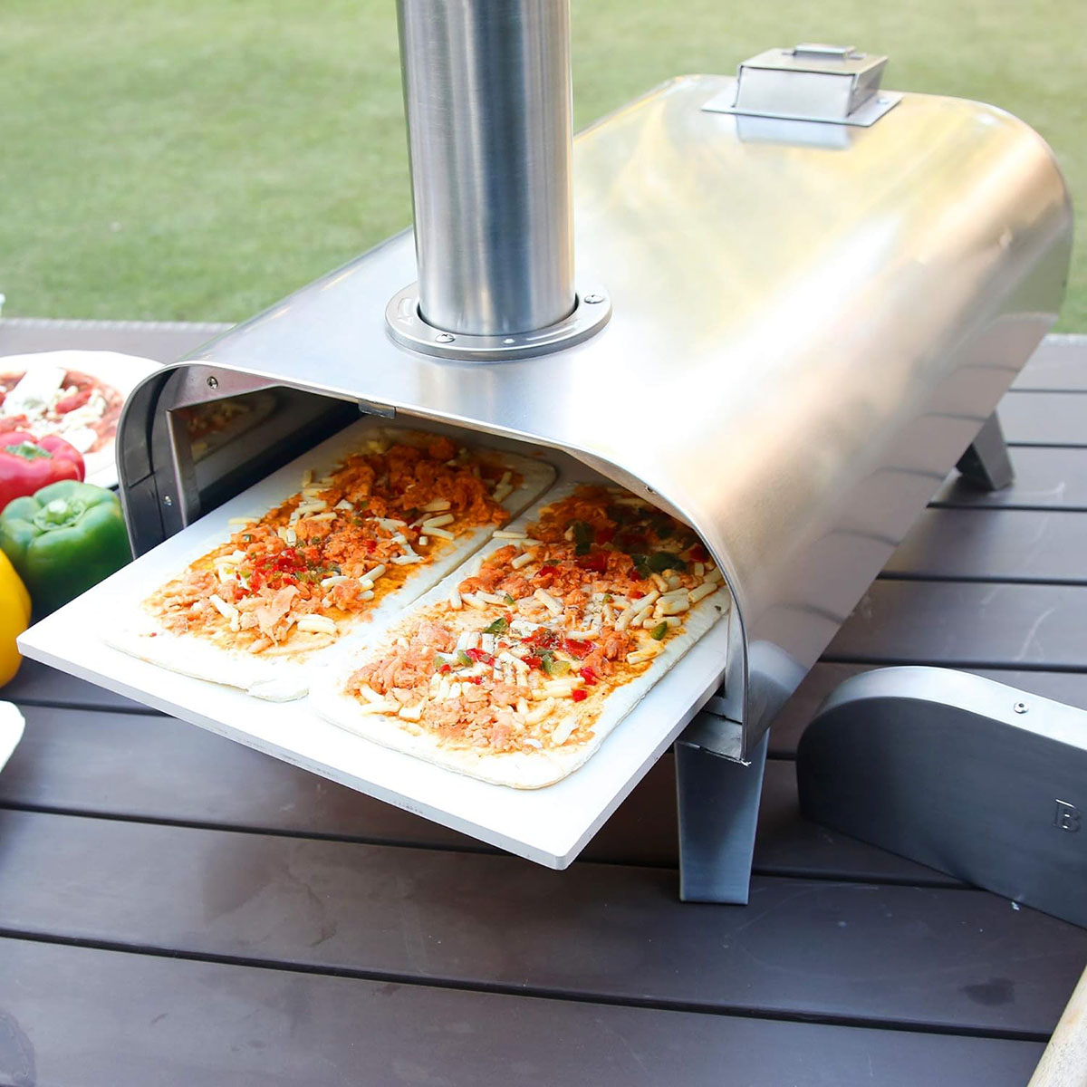 How To Cook Pizza In An Outdoor Pizza Oven