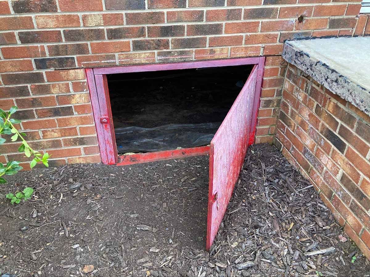 How To Cover A Crawl Space Opening