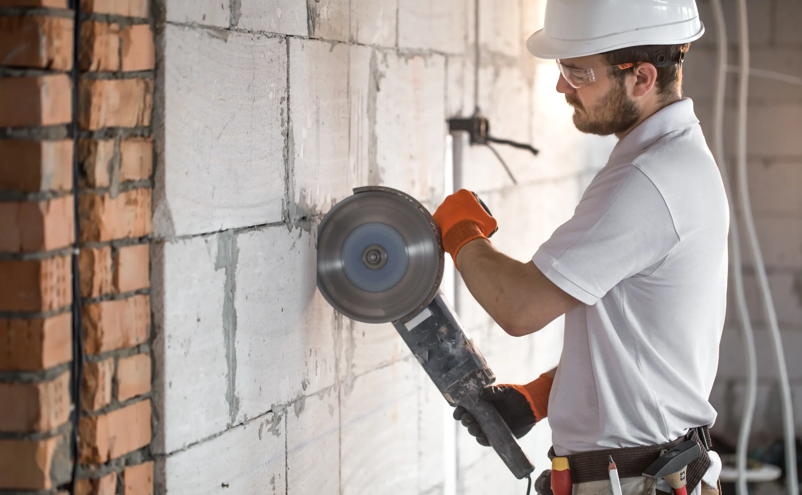 How To Cut Stucco