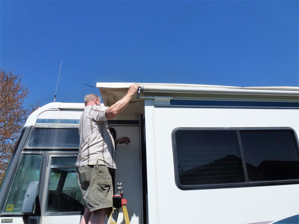 How To Fix An RV Awning