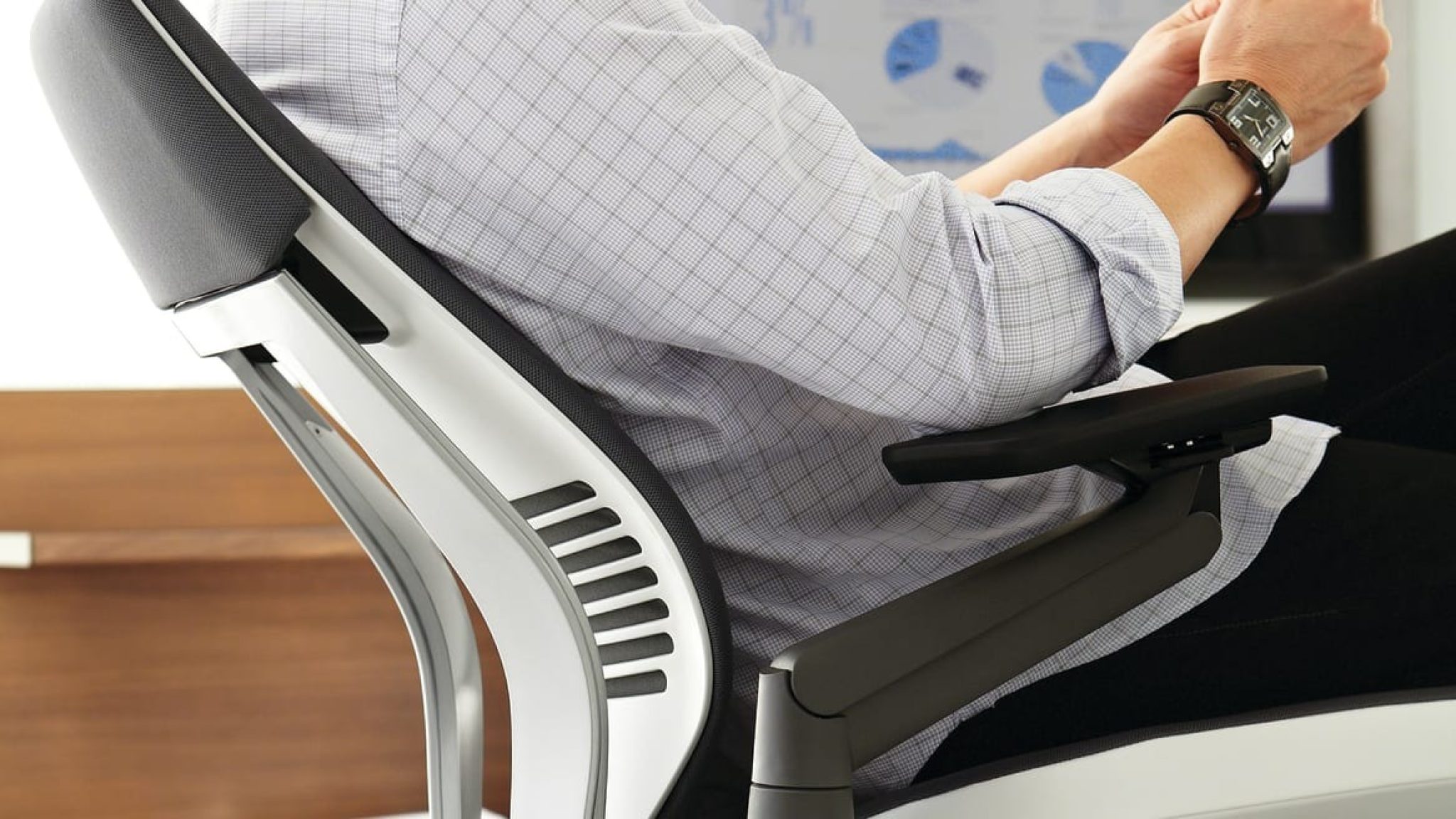 How To Get My Office Chair To Lean Back