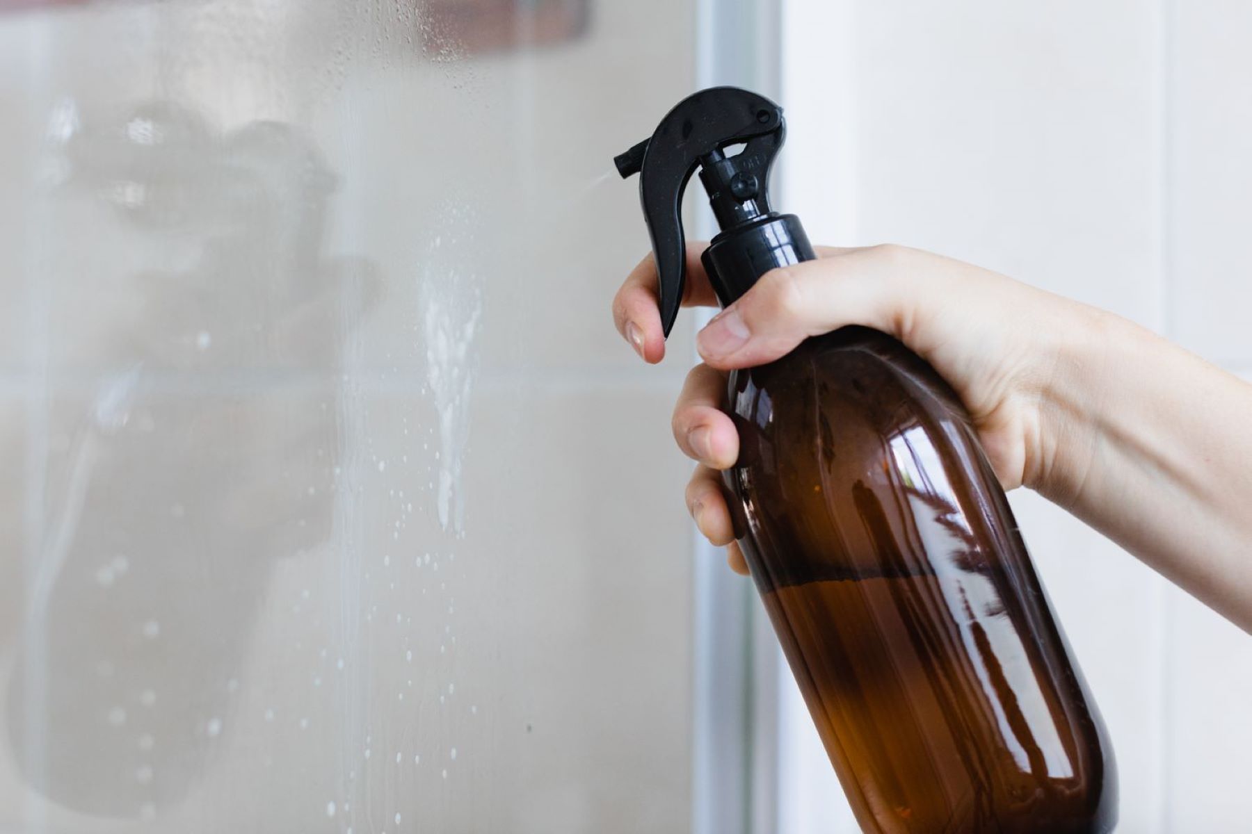 How To Get Soap Scum Off Glass