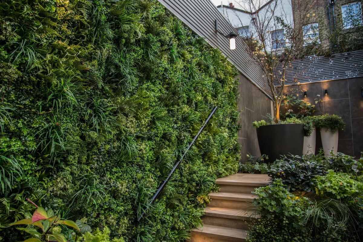 How To Install A Grass Wall