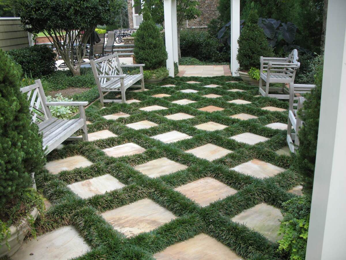 How To Install Pavers With Grass In Between