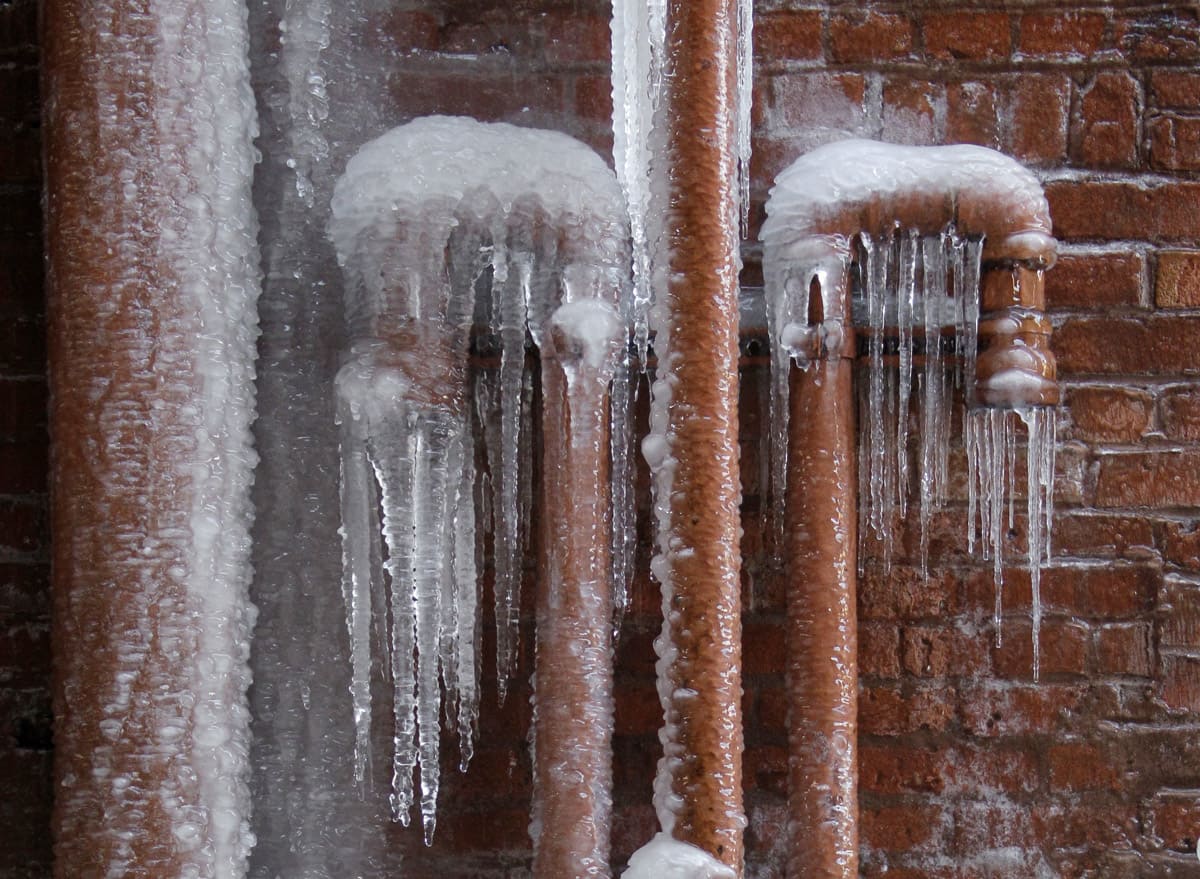 How To Keep Outdoor Pipes From Freezing