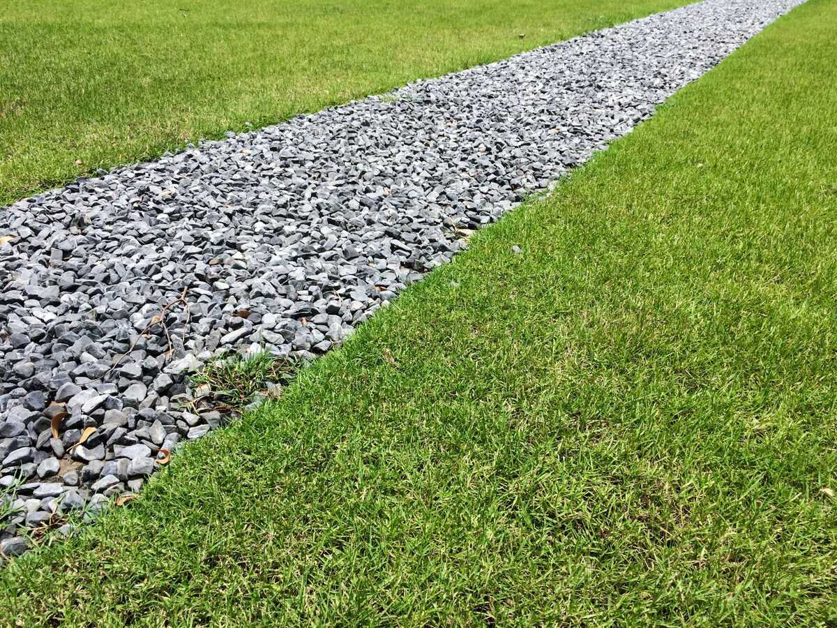 How To Kill Grass Growing In Gravel