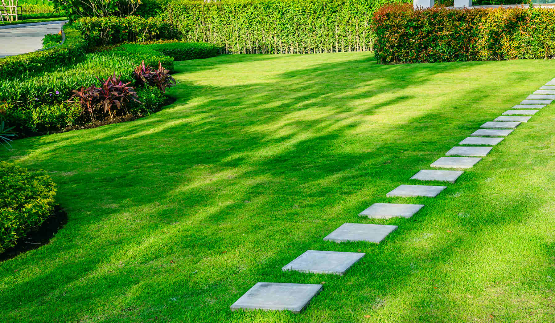 How To Lay Paving Stones On Grass