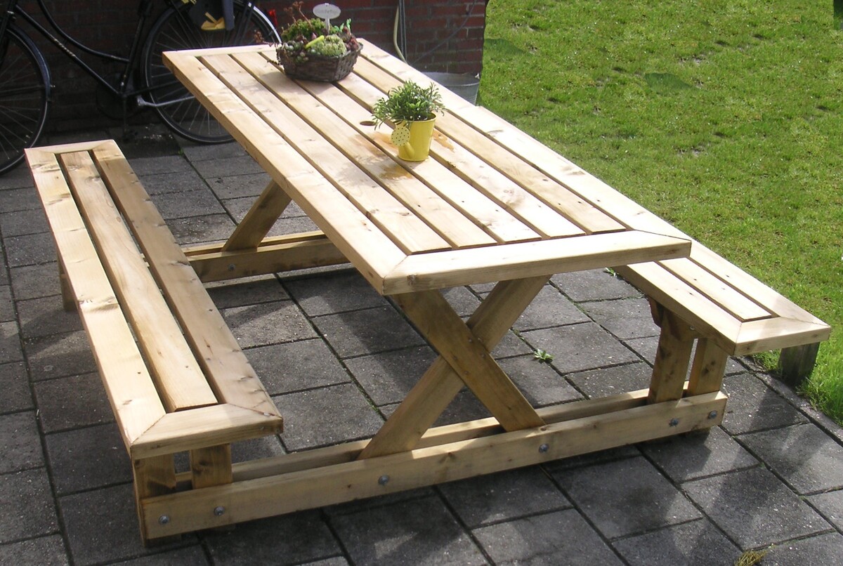 How To Make A Folding Picnic Table