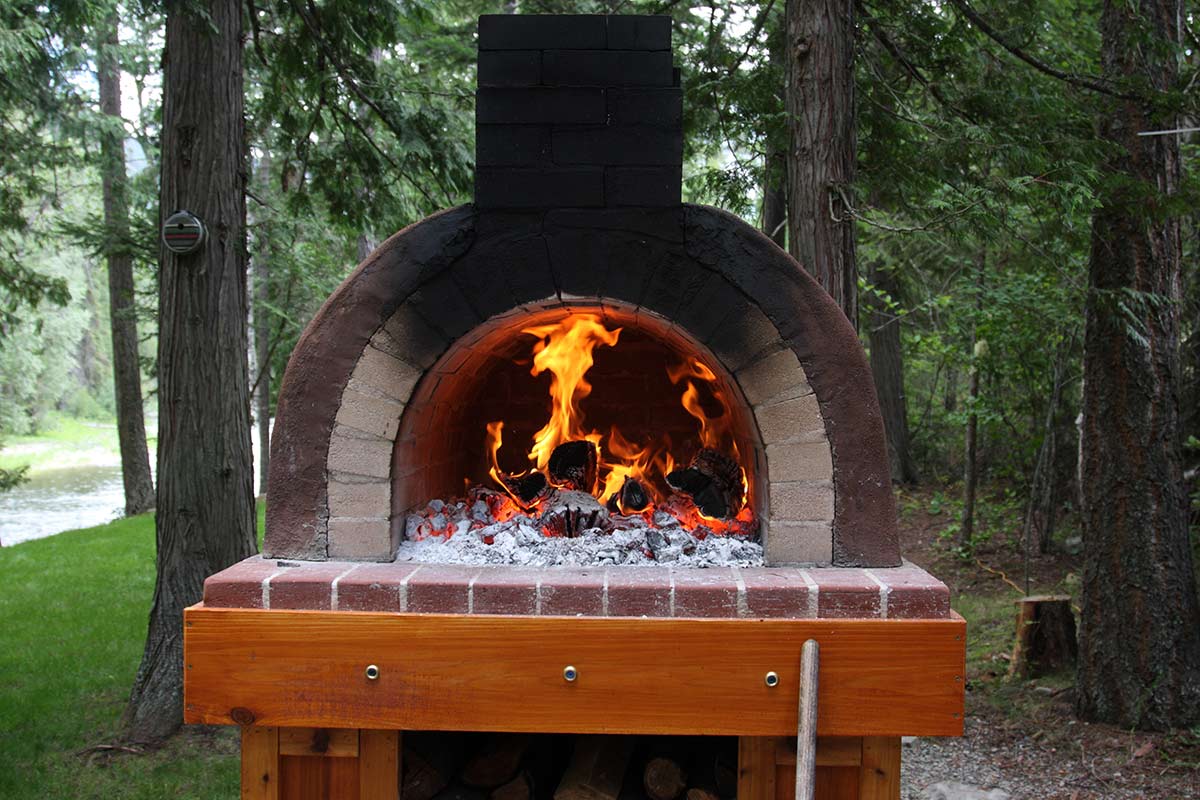 How To Make A Wood-Burning Pizza Oven