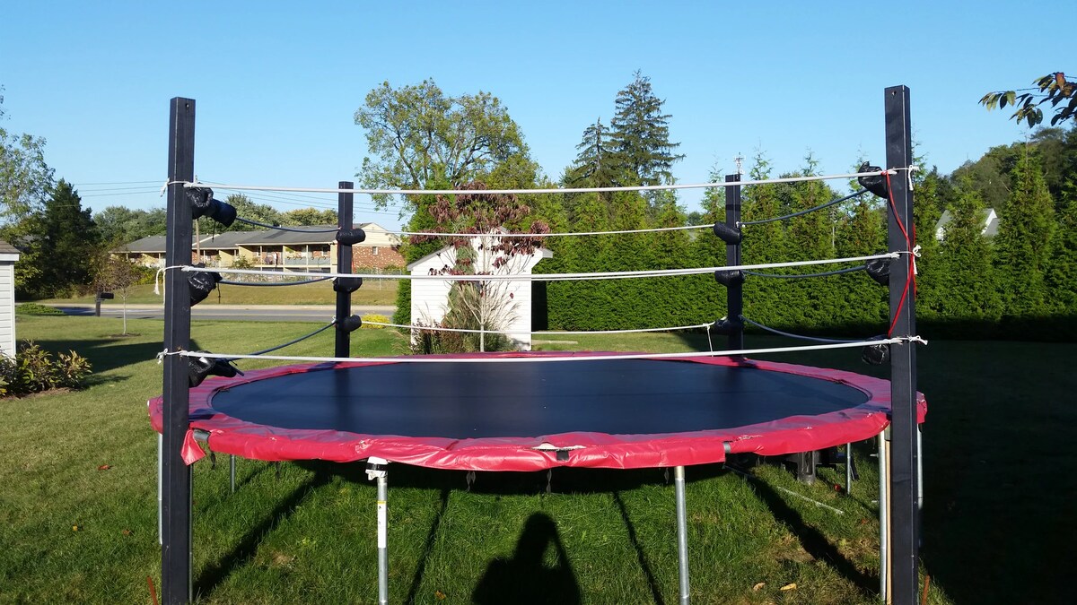 How To Make A Wrestling Ring From A Trampoline
