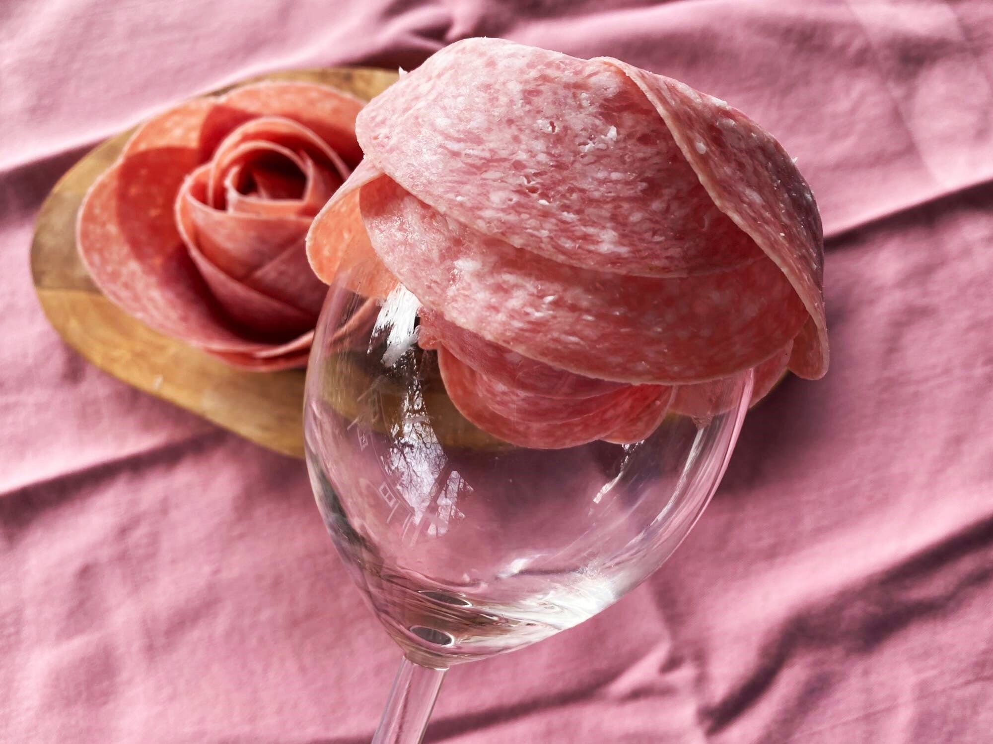 How To Make Salami Roses Using A Glass