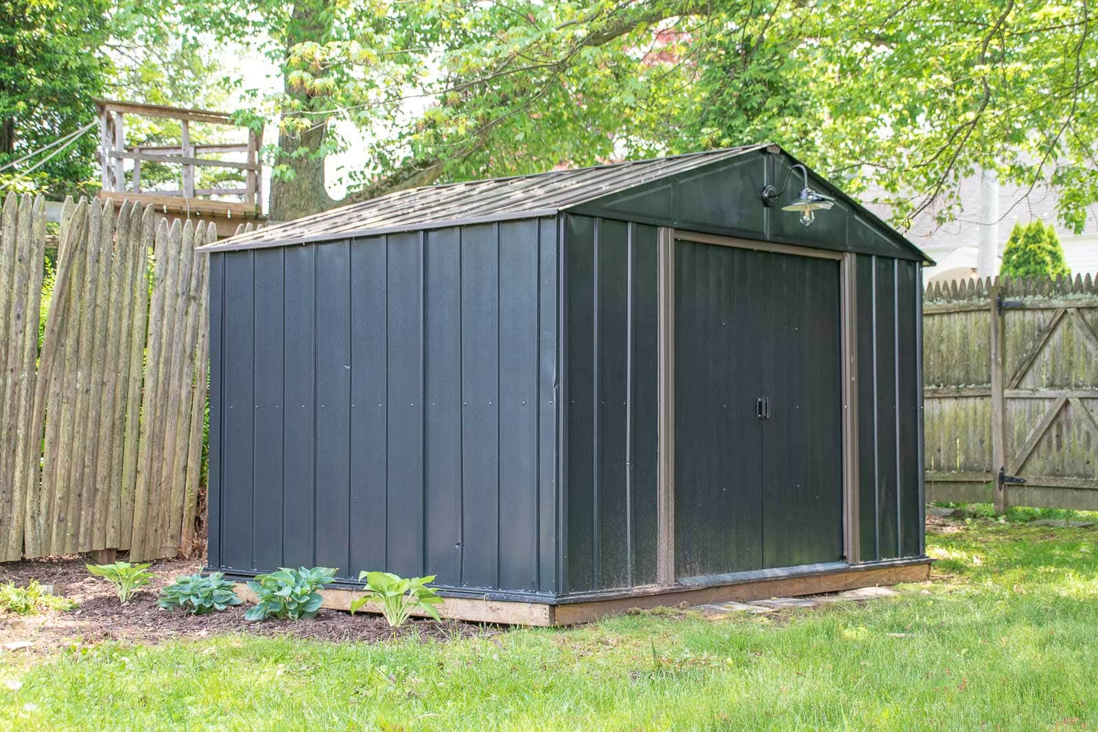 How To Paint An Outdoor Shed