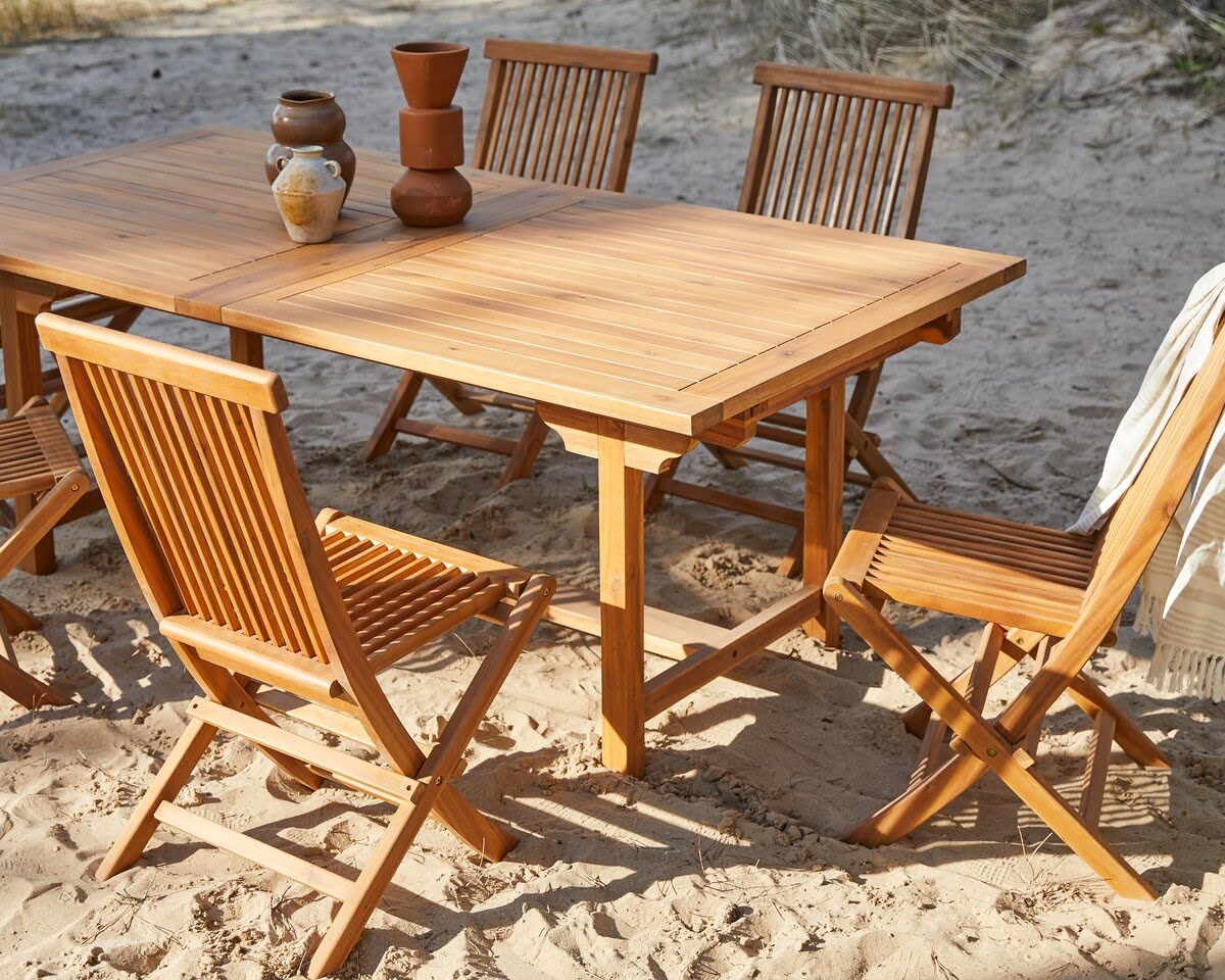 How To Protect Outdoor Acacia Wood Furniture
